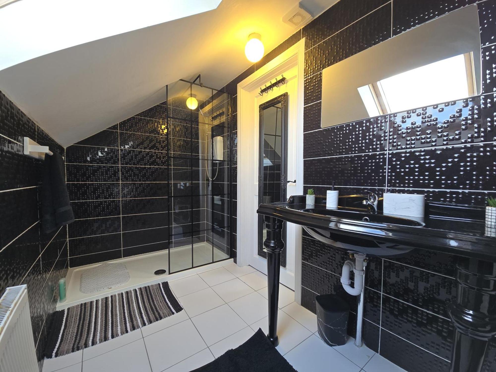 밸리셰넌 Wild Atlantic Way - Retreat - Sleeps 12 빌라 외부 사진